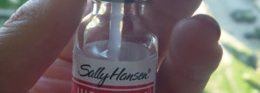 Мои помощники в нелегком деле под названием маникюр - знакомимся с Sally Hansen