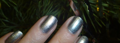Праздники продолжаются-China Glaze 1023 Icicle (Let It Snow 2011)