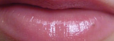 Один из любимых-Clarins Eclat Minute Instant Light Natural Lip Perfector тон 03