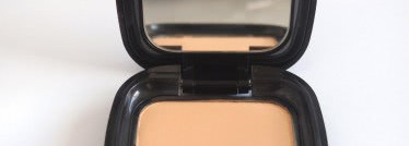 Shiseido The Makeup Perfect Smoothing Compact Foundation SPF 15 – Выравнивающая крем-пудра СПФ 15 тон 120