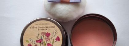 Хит для Белоснежки-Nature Republic Shine Blossom Rose Blusher 03 Pink rose