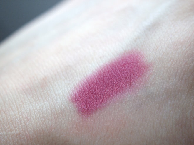 Знакомство с Nars - матовый карандаш для губ Velvet Matte Lip Pencil 2472 Never Say Never