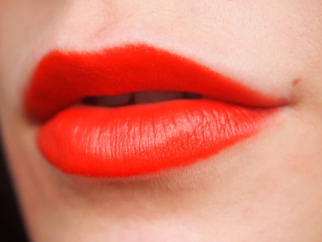 Заводной апельсин - MAC Isabel & Ruben Toledo: Matte Lipstick в оттенке Barbecue