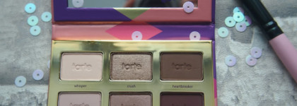 Малышка Tarte "Tartelette Tease"