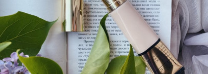 Estee Lauder Futurist Hydra Rescue Moisturizing Makeup SPF 45 в оттенке 1NO Porcelain