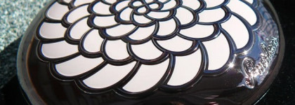 Пудра-вуаль Guerlain Meteorites Compact 02 Teint Beige