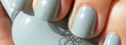 Mirror mirror on the wall... Окунемся в зазеркалье с лаком для ногтей Orly в оттенке Mirror Mirror