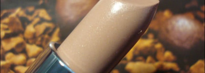 Идеальный ли нюд? Губная помада Oriflame Beauty Wonder Colour Lipstick в оттенке Total Nude