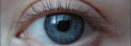 За кулисами: Vivienne Sabo Artistique Mascara "Cabaret"