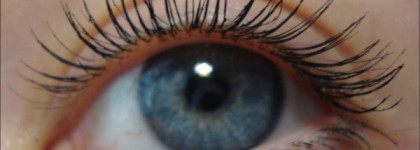 За кулисами: Vivienne Sabo Artistique Mascara "Cabaret"