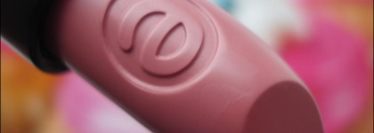 Рабочая лошадка: Essence longlasting lipstick #07 Natural beauty