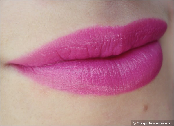 Не такая уж и матовая губная помада Avon Ultra Colour Matte Lipstick