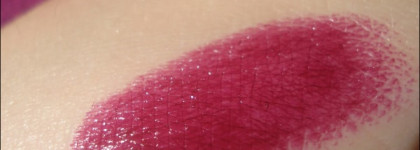 Avon Ultra Color Lipstick "Oxford Wine"