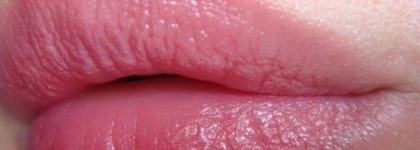 Сложности нанесения или  Dior Addict Lipstic Diorkiss #578