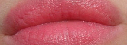 Сложности нанесения или  Dior Addict Lipstic Diorkiss #578