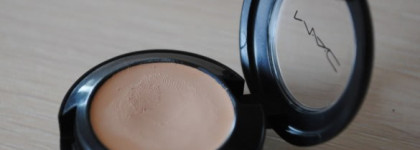 Первое знакомство с MAC: консилер Studio Finish Concealer SPF 35