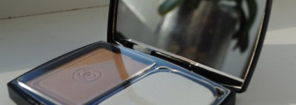 Пудра для лица Chanel Vitalumiere Eclat Comfort Radiance Compact Makeup SPF 10 (B R 30 Beige Rose – Sable)