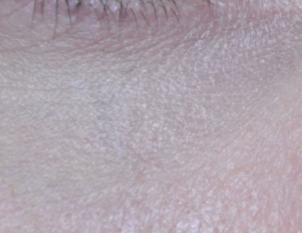Тональный крем для сухой кожи клиник отзывы