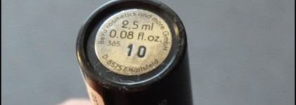 Первые стрелки с подводкой Dip Eye Liner от BeYu