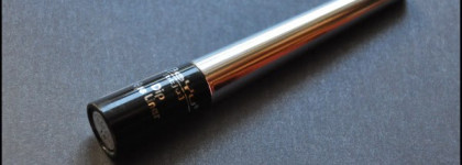 Первые стрелки с подводкой Dip Eye Liner от BeYu