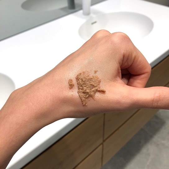 Уход за сухой и чувствительной кожей с Dr. Hauschka