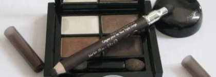 День третий посвящен Shiseido Hydro-Powder Eye Shadow H10 (Лагуна) и его помощникам Pupa Набор Smoky Eyes Kit (4-х цветные тени 09+карандаш для глаз Multiplay 28)