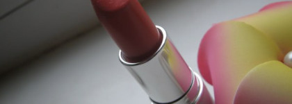 Запасаемся на лето Essence 50` s Girls Reloaded тон 02 I`m  sailing