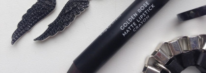 Идеальный и повседневный Golden Rose Matte lipstick Krayon в оттенке 11