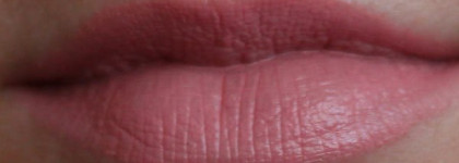 Люкс  и масс:  помада YSL Rouge Volupte против Pupa Volume