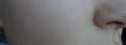 Тональный крем Skin Illusion, помада-блеск Joli Rouge и много подарков от марки Clarins