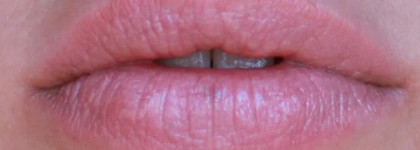 Помады Shiseido Perfect Rouge оттенки № RS701 и BE109