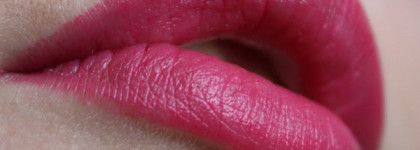 Увлажняющая помада-бальзам для губ интенсивного цвета Clinique Chubby Stick Intense Moisturizing Lip Colour Balm № 05 Plushest Punch