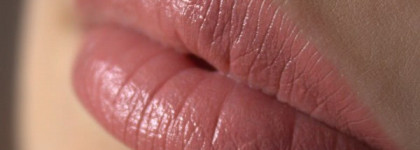 Губная помада Catrice Ultimate Colour 020 Maroon