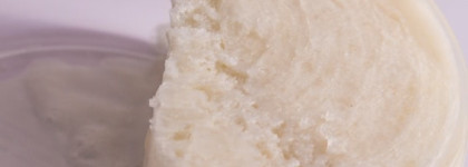 СпивакЪ : Мыло-суфле Bonjour и Джем лавровый с ромашкой для умывания