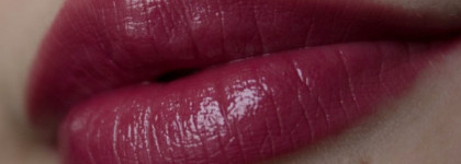 Shiseido Lacquer Rouge в оттенке  RD 529 Tango