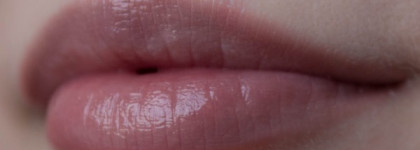 Лак для губ Gosh Lip Lacquer в оттенке 004 Flirty Lips