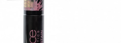 Устойчивый лаковый блеск для губ Catrice Wet Shine Stain Lip Lacquer в оттенке 03 Fatal