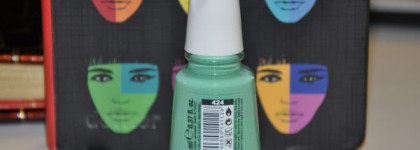 лак от Flormar 424