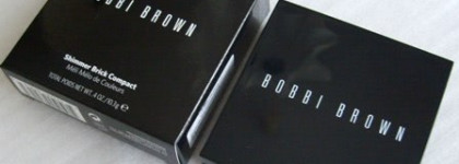 Выношу на Ваш суд Shimmer Brick Compact от Bobbi Brown оттенок Pink Quartz