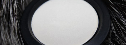 Моя луна - MAC Cream Colour Base in Luna