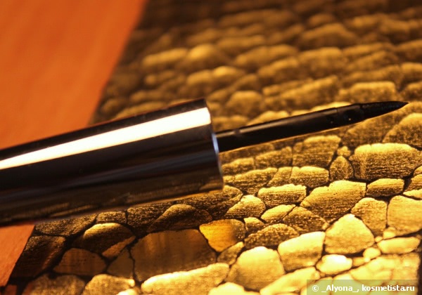 Подводка Beyu Dip Eye Liner №10