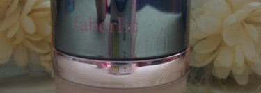 Неоднозначный тональный крем Skin Loving foundation от Faberlic