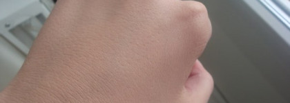 Неоднозначный тональный крем Skin Loving foundation от Faberlic