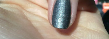 Две мои любимые замши или OPI NL E47 Suzi Skies In The Pyrenees Suede и OPI NL W42 Lincoln Park After Dark Suede