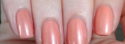 Chanel Le Vernis Nail Colour 515 Peche Nacree