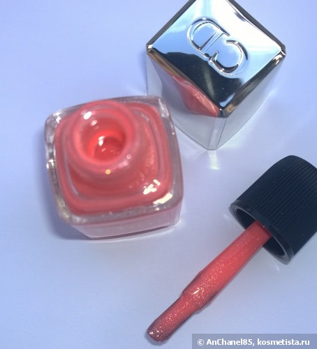 Отголоски лета с Dior Vernis Nail Lacquer 343 Spring Ball