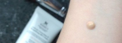 Kiehl's Actively Correcting & Beautifying BB Cream SPF 50+ PA в оттенке 1 Fair