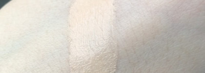 Новинка Шанель Les Beiges teint belle mine naturelle healthy glow foundation SPF 25/PA++ #10