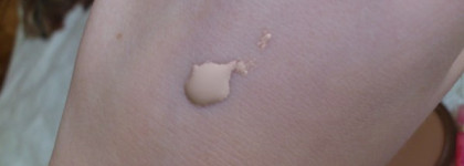 Сравнение тональных кремов: helena rubinshtein, Mac, Max Factor