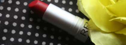 Revlon  super lustrous lipstick в оттенке 006 really red - настоящий красный